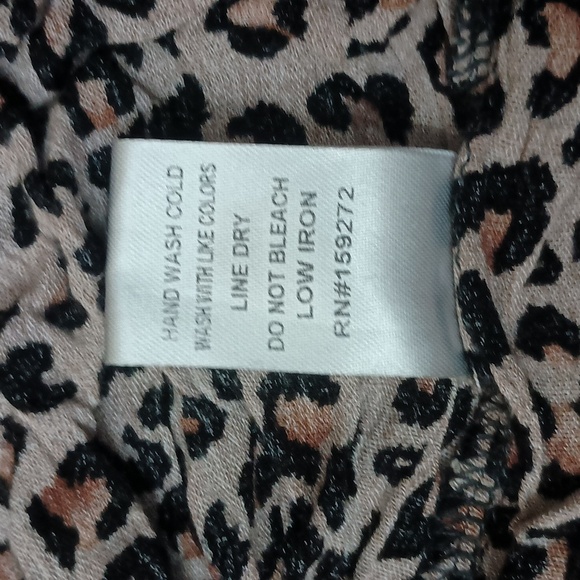 Gigio Women's Charcoal, Floral And Cheetah Print Ruffled Top - Picture 6 of 6